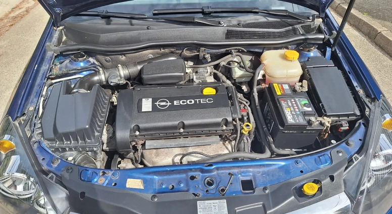 Opel Astra cena 8900 przebieg: 197000, rok produkcji 2005 z Jawor małe 407